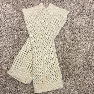 Buckle Cream Knit Leg Warmers